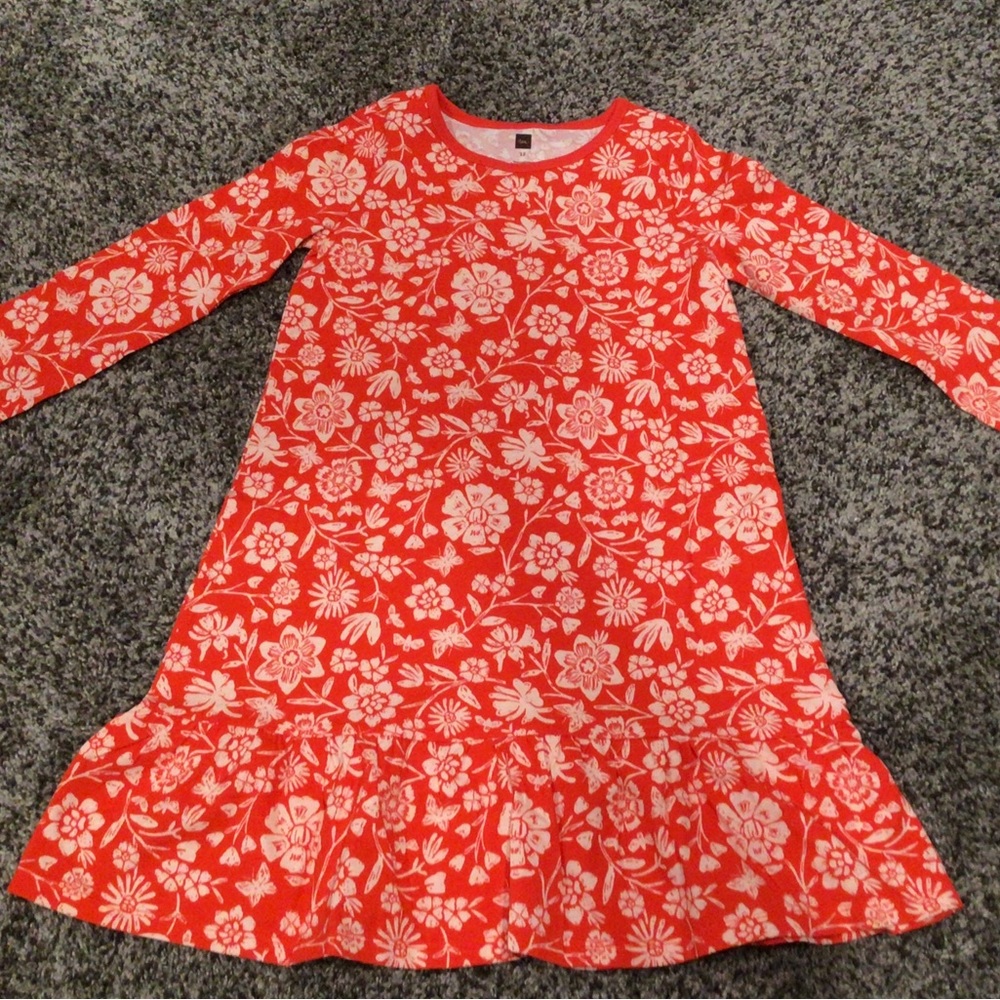 Brand new, never washed or worn, beautiful dress from the Tea Collection.